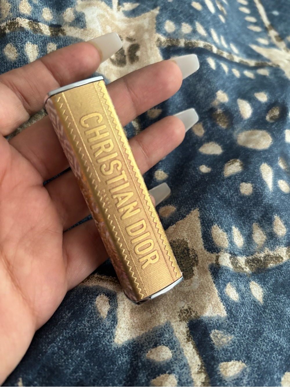 Dior Gold Embossed Lipstick Case - Christian Dior - Picture 8 of 8